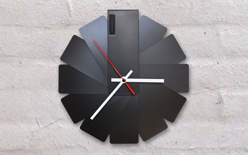   Transformer Clock. Black & Black (LikeTo 10341.30)