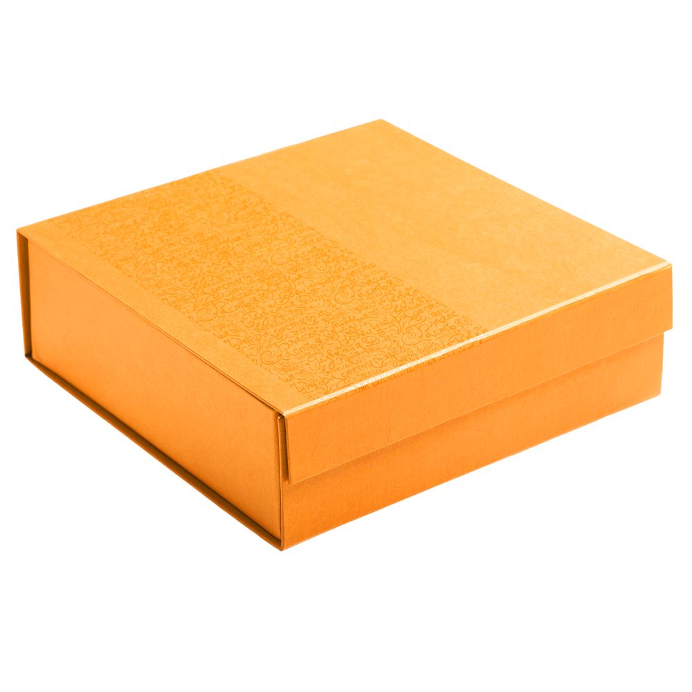 Ламинация коробки. Коробка оранжевая квадрат ИЭК. Картонные коробки с логотипом. Коробка на магнитах упаковочная. Картонная коробка на магните.