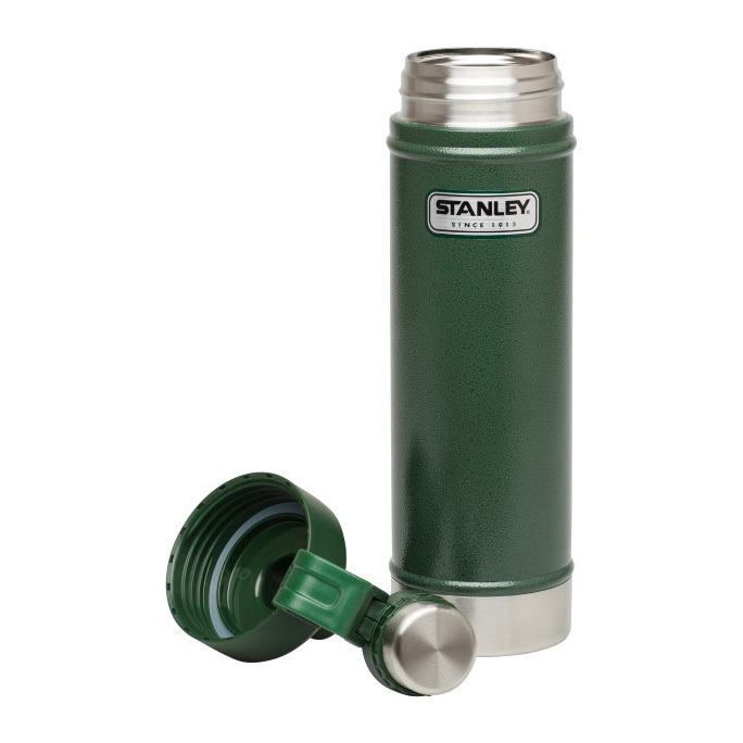 Термобутылка Classic зеленая, 0.75 л (Stanley 10-02286-003)